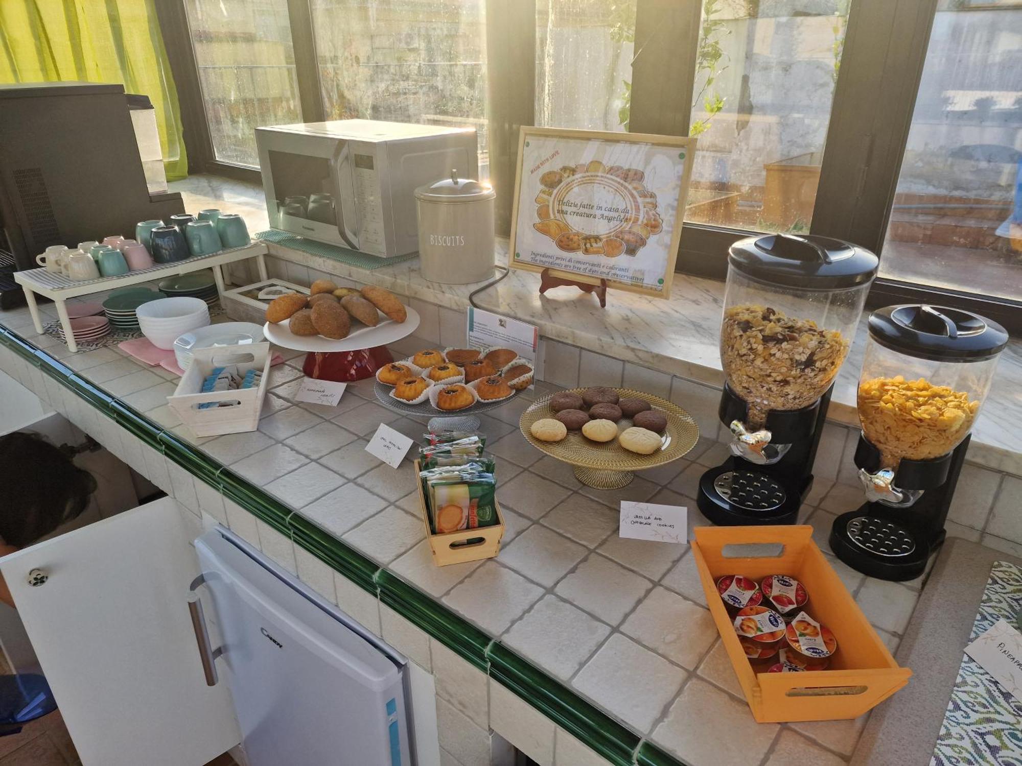 La Terrazza Delle Fate Hotel Naples Luaran gambar