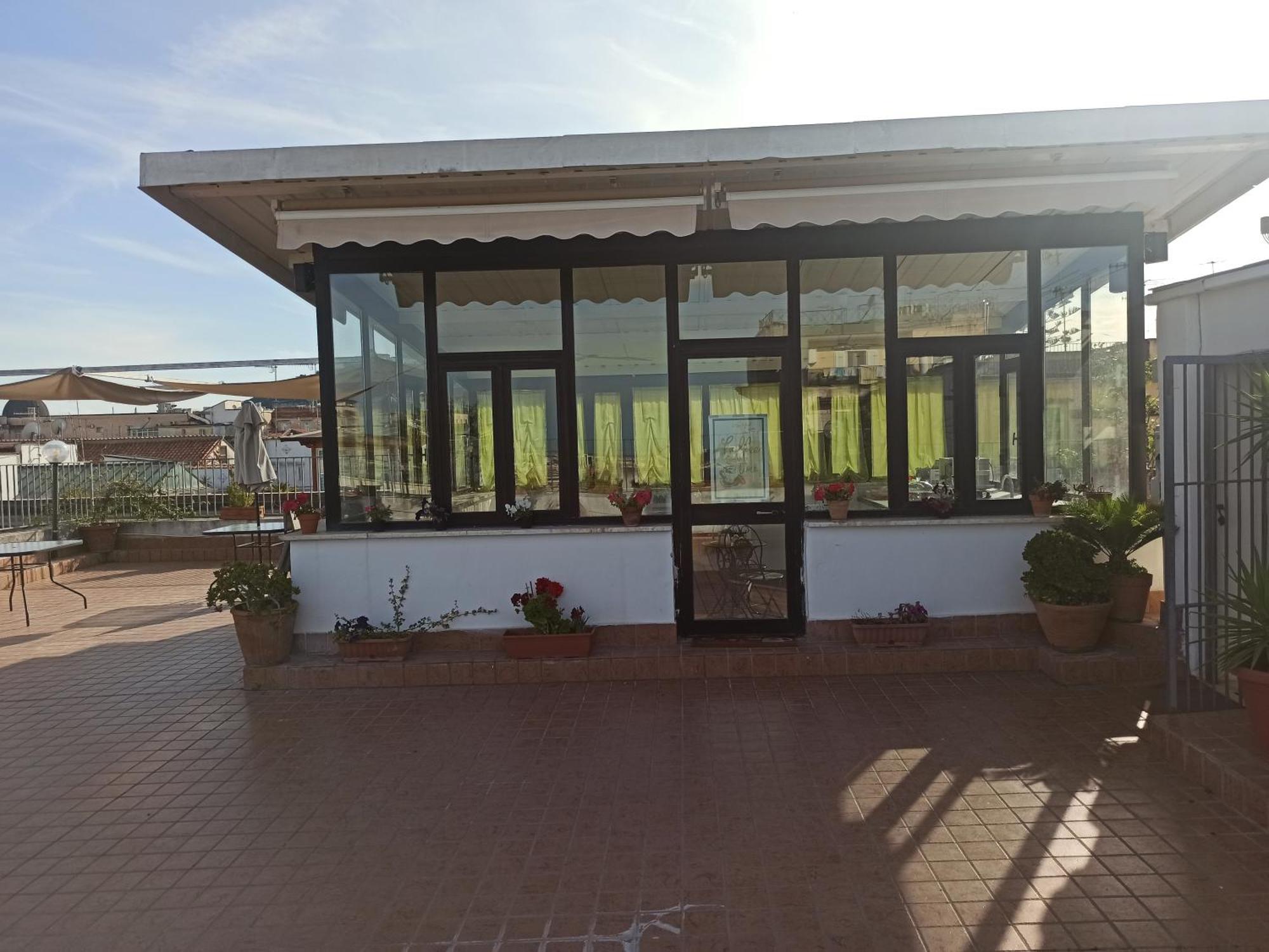 La Terrazza Delle Fate Hotel Naples Luaran gambar